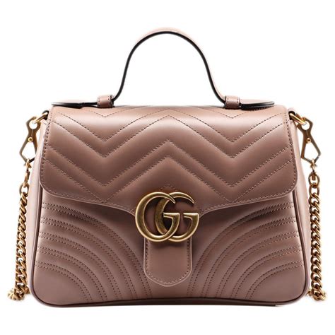 Collection Gucci pour Femme. Livraison et retours offerts.